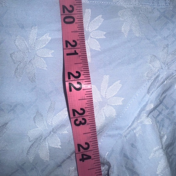 Bugatchi Men Large Classic Fit “Flower” Pattern Shirt - Picture 9 of 9